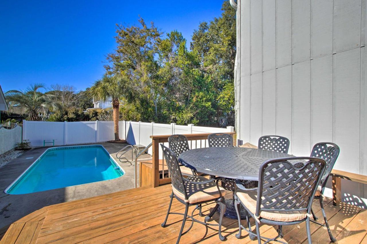 Southport Condo With Fire Pit, Deck And Private Pool Exterior photo