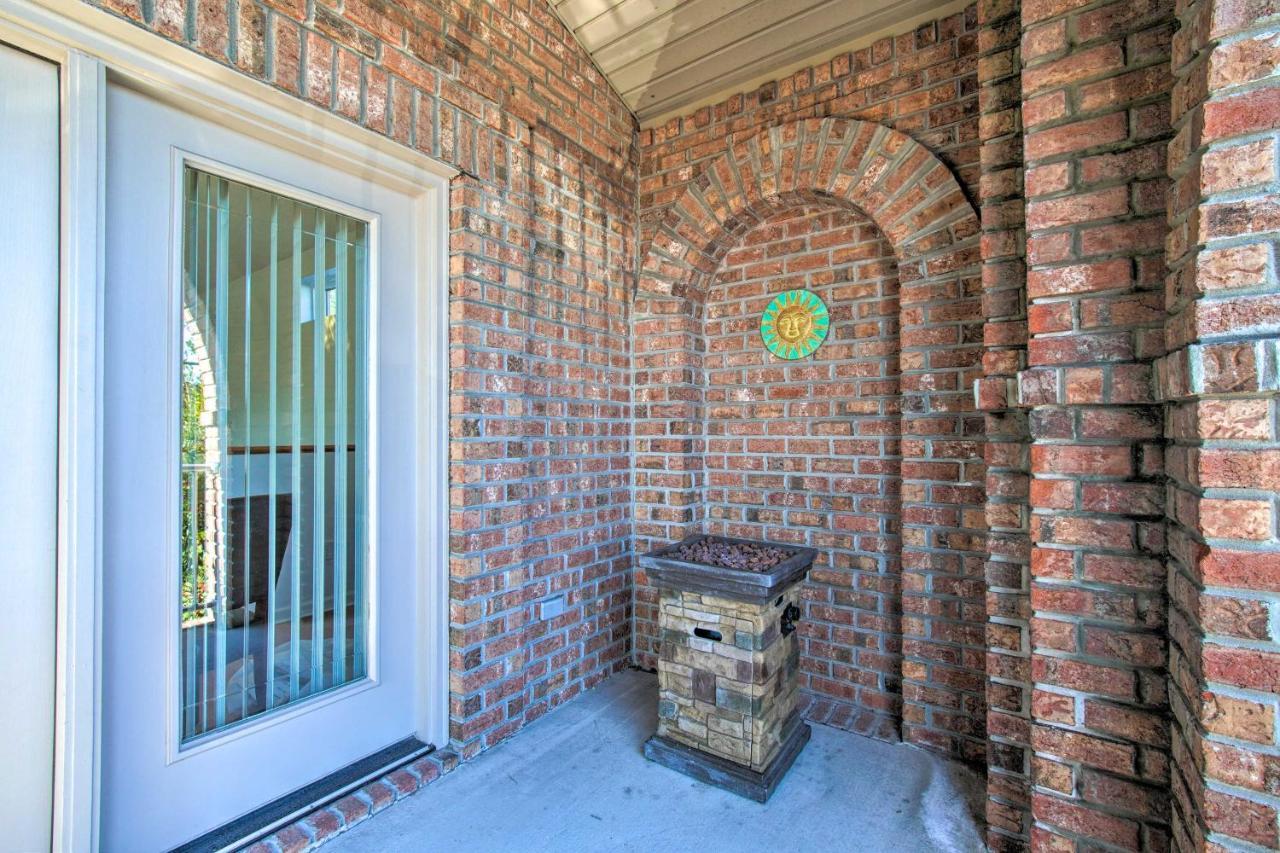 Southport Condo With Fire Pit, Deck And Private Pool Exterior photo